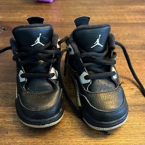 Jordan retro 4